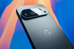 Don’t ignore your Pixel 10 Pro flashlight, community raises questions