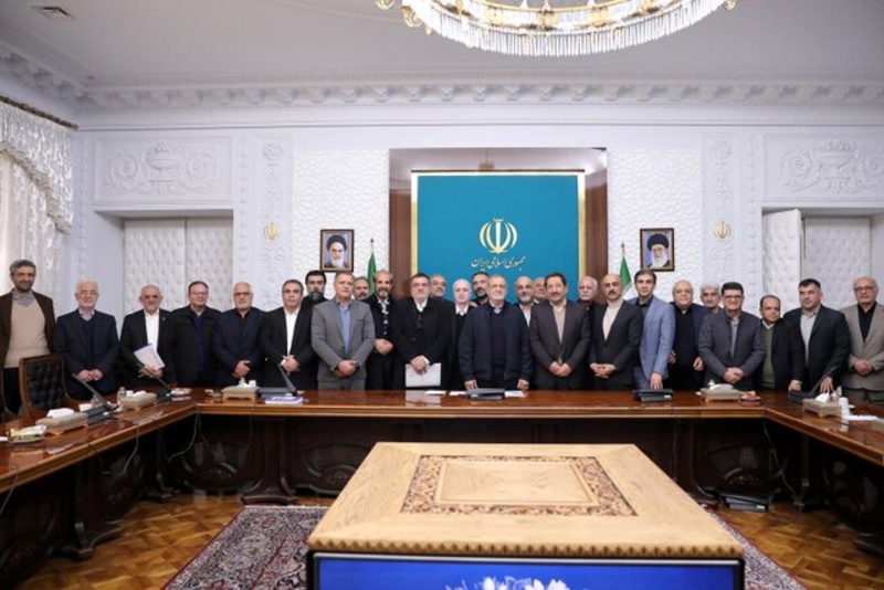 دولت و مجلس چهار اقدام جدید برای حمایت از فعالان اقتصادی در پی اعتراضات بازار اتخاذ کردند