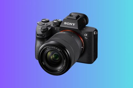 صرفهجویی ۵۰۰ دلاری در خرید دوربین سونی a7 III با لنز ۲۸–۷۰ میلیمتری؛ کیت شروعی فولفریم که هنوز هم عملکرد خوبی دارد