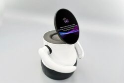 سامسونگ با معرفی پنل‌های پیشرفته OLED، به سوی آینده رباتیک گام برداشت