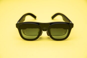 عینک هوشمند Xreal با امکانات بیشتر و قیمت کمتر معرفی شد