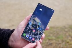 نمایشگر خصوصی جذاب گلکسی S26 اولترا سامسونگ به گوشی‌های بیشتری می‌آید