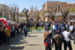 ارسال پیامک ممنوع‌الورودی به برخی از دانشجویان دانشگاه شریف