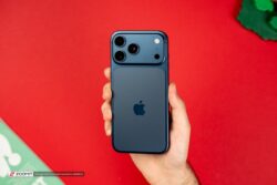 نیم میلیارد تومان قیمت یک «آیفون» شده است