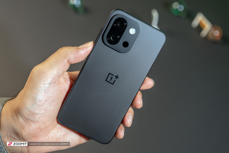 مرگ وانپلاس شایعهای بیش نیست؛ گوشی جدید به زودی رونمایی میشود