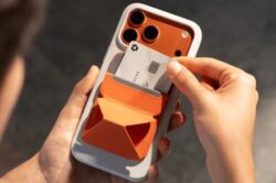 کیف فوق‌باریک MagSafe MOFT با پایه نگهدارنده و قابلیت ردیابی Apple Find My عرضه شد