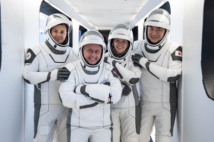 فضانورد ناسا که در ایستگاه فضایی بین‌المللی با مشکل پزشکی جدی مواجه شده بود، به تدریج بهبود می‌یابد