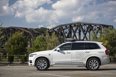 تهدید بزرگ بعدی خودروها، درب پشتی هوش مصنوعی است که نمی‌توانید آن را شناسایی کنید